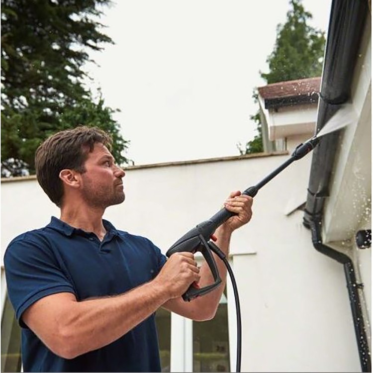 BOSCH UNIVERSALAQUATAK125 YÜKSEK BASINÇLI YIKAMA MAKİNESİ 06008A7A00 resmi