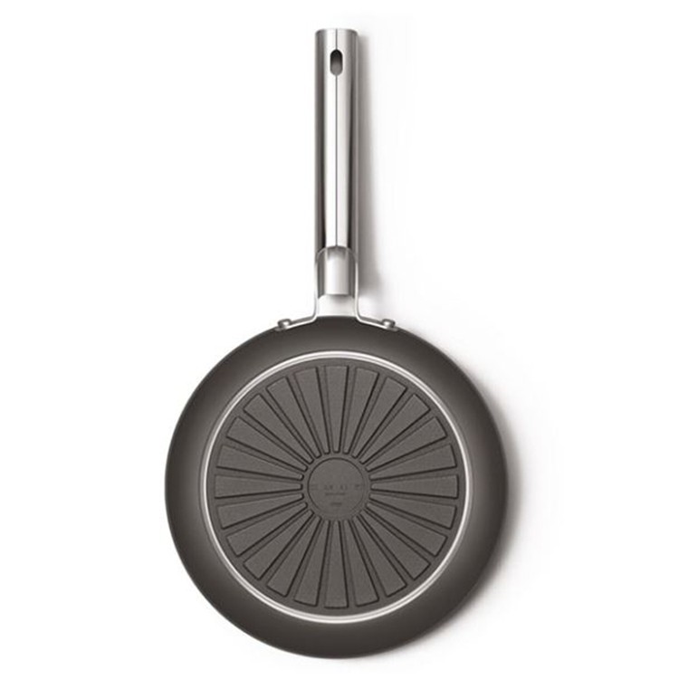 SMEG CKFF2601BLM COOKWARE 50S STYLE SİYAH TAVA 26CM resmi
